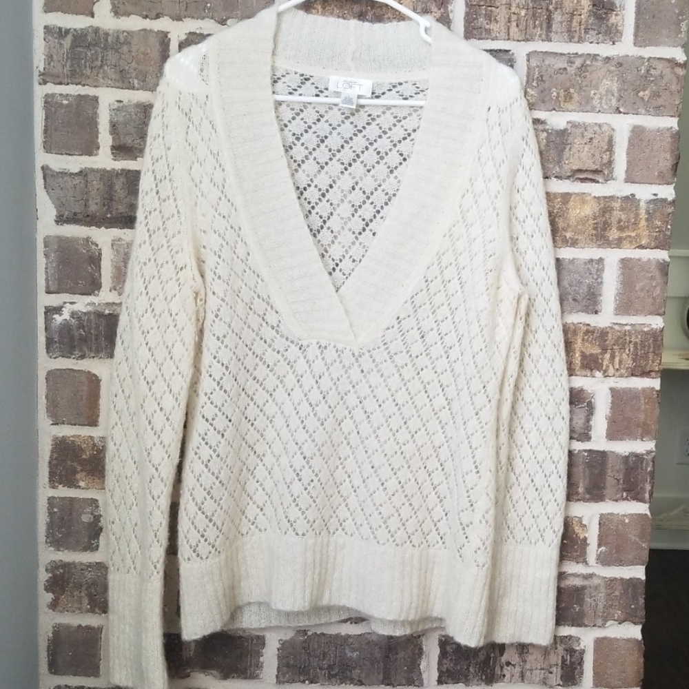 Loft Cream Open-Weave Fuzzy Mohair Sweater - size L
